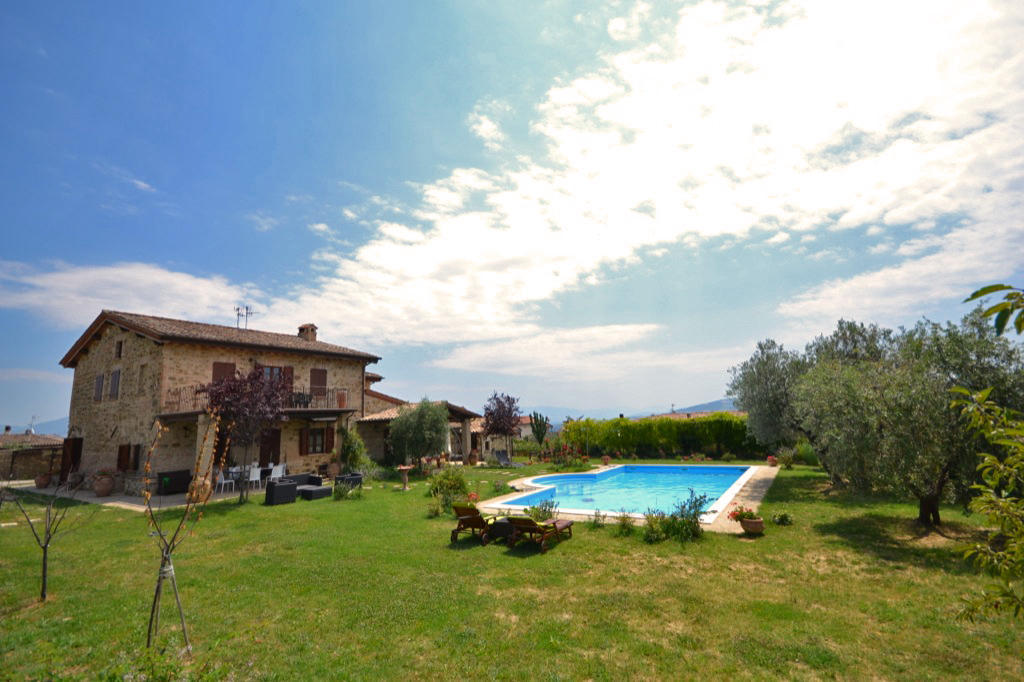 Il Belvederino Bed & Breakfast Brufa Bagian luar foto