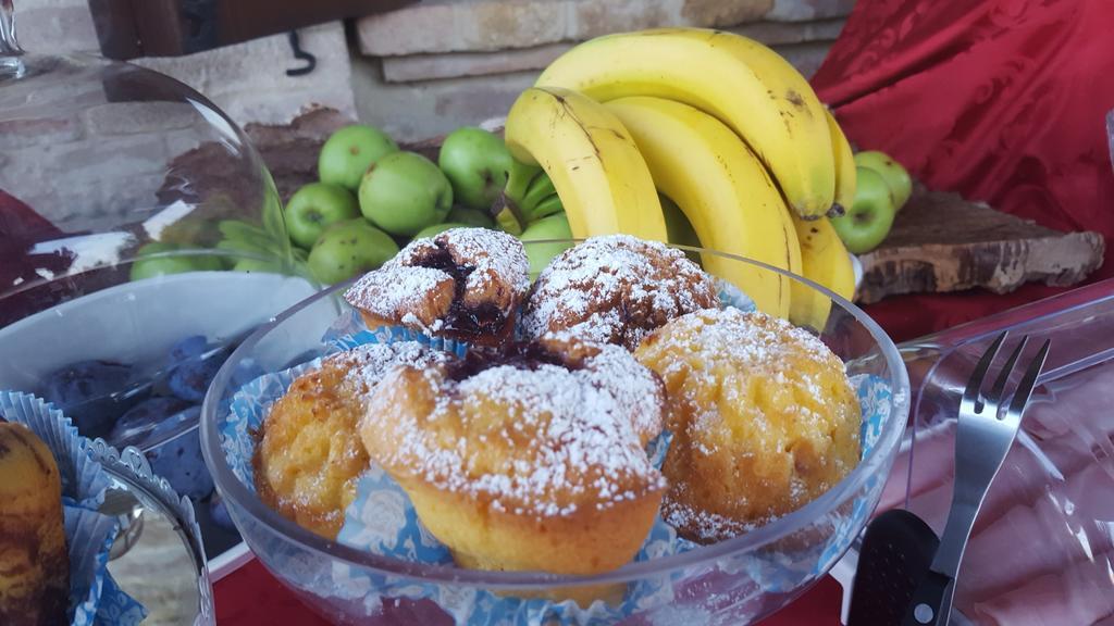 Il Belvederino Bed & Breakfast Brufa Bagian luar foto