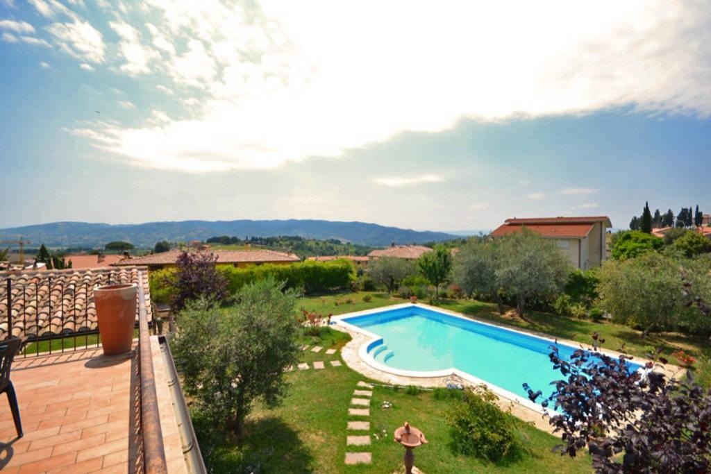 Il Belvederino Bed & Breakfast Brufa Bagian luar foto