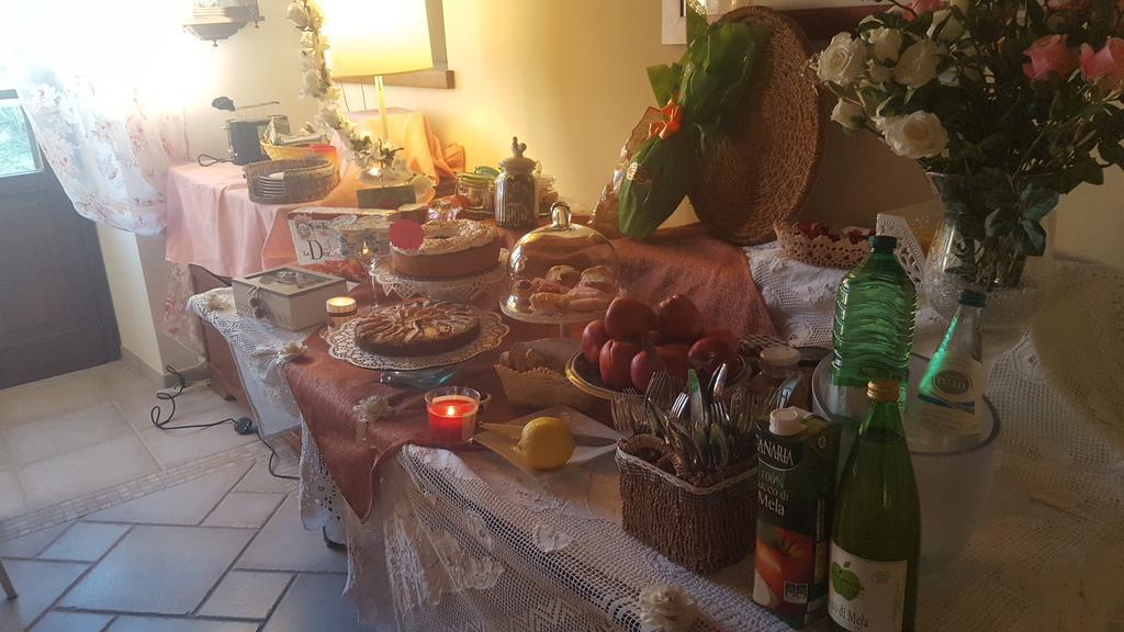 Il Belvederino Bed & Breakfast Brufa Bagian luar foto