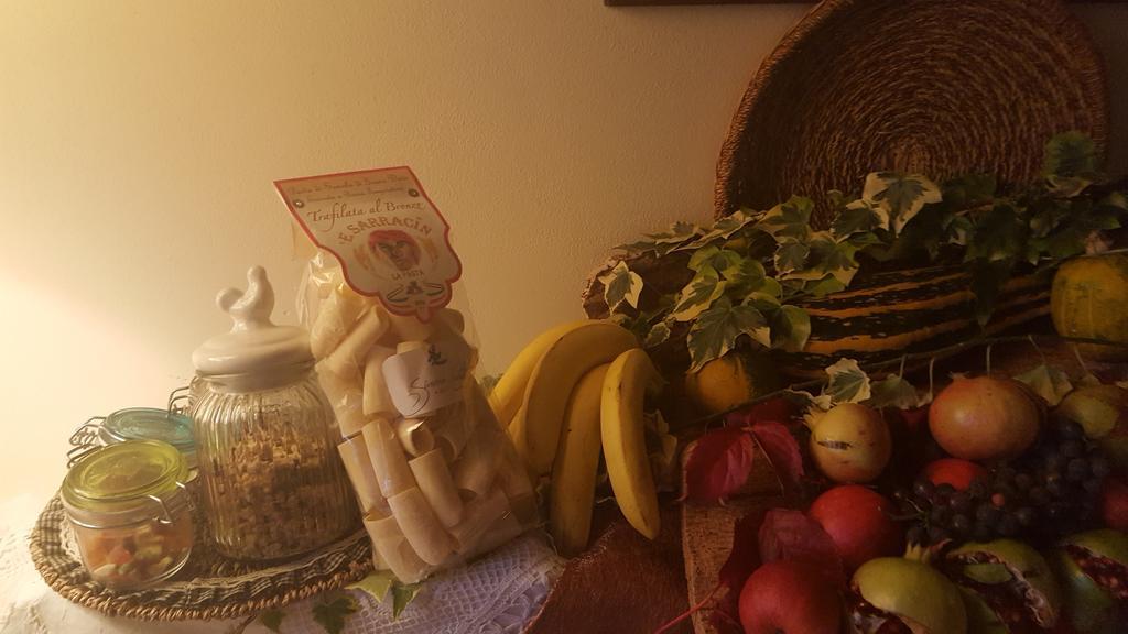 Il Belvederino Bed & Breakfast Brufa Bagian luar foto